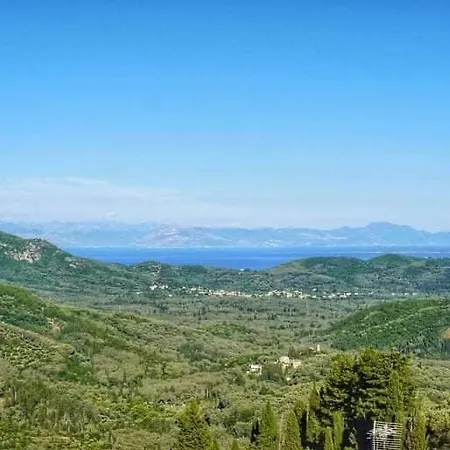 Corfu Spacious Garden Home-Fully Equipped Retreat Ano Pavliana